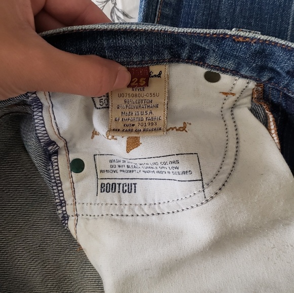 7 For All Mankind Jeans - Picture 2 of 4